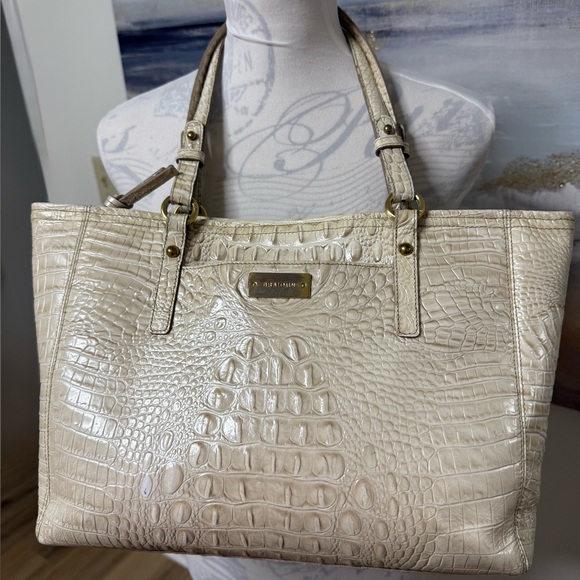 BRAHMIN Leather Croc Vintage Tote Shoulder Bag, with storage bag, Cream - Picture 1 of 17